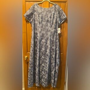 NWT! Alex Evenings Lace formal rosette  Dress Sz 20w